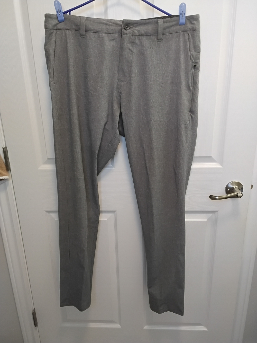 Vuori Men's Performance Taylored Fit Pants SIZE 34/32
